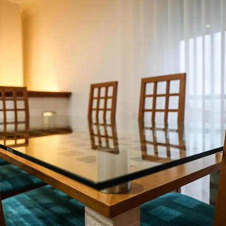 Apartment North *